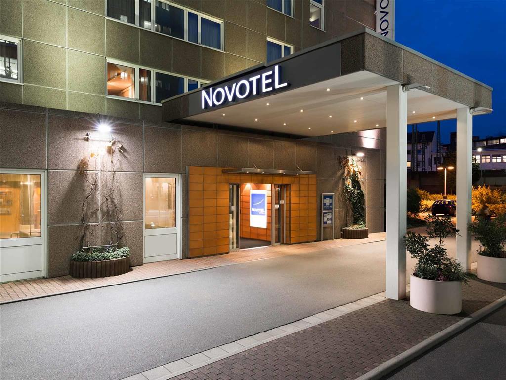 فندق نوفوتيل مدينة فرانكفورت المظهر الخارجي الصورة