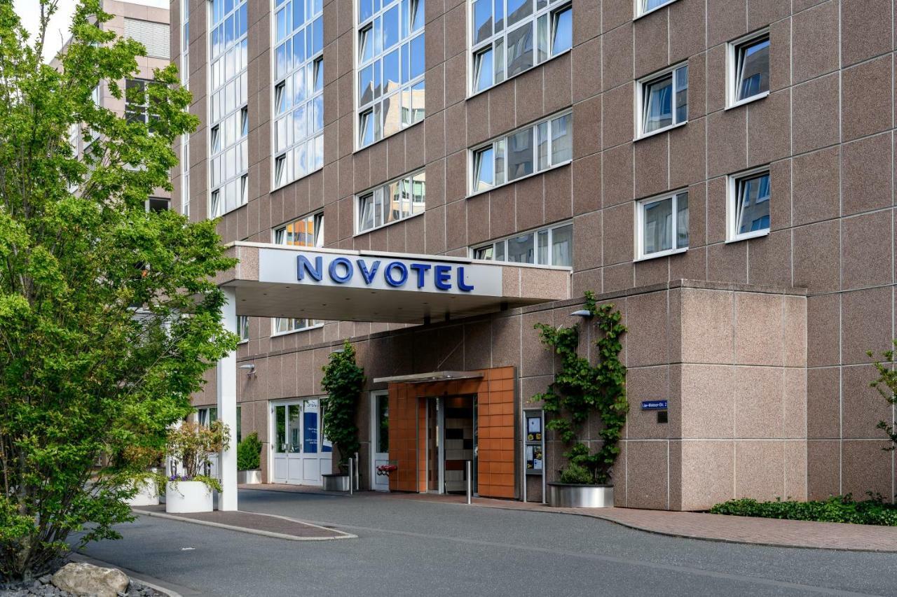 فندق نوفوتيل مدينة فرانكفورت المظهر الخارجي الصورة